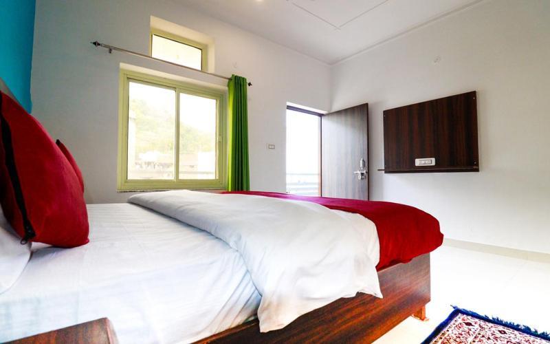 Manzil Hostel Rishikesh Exterior photo