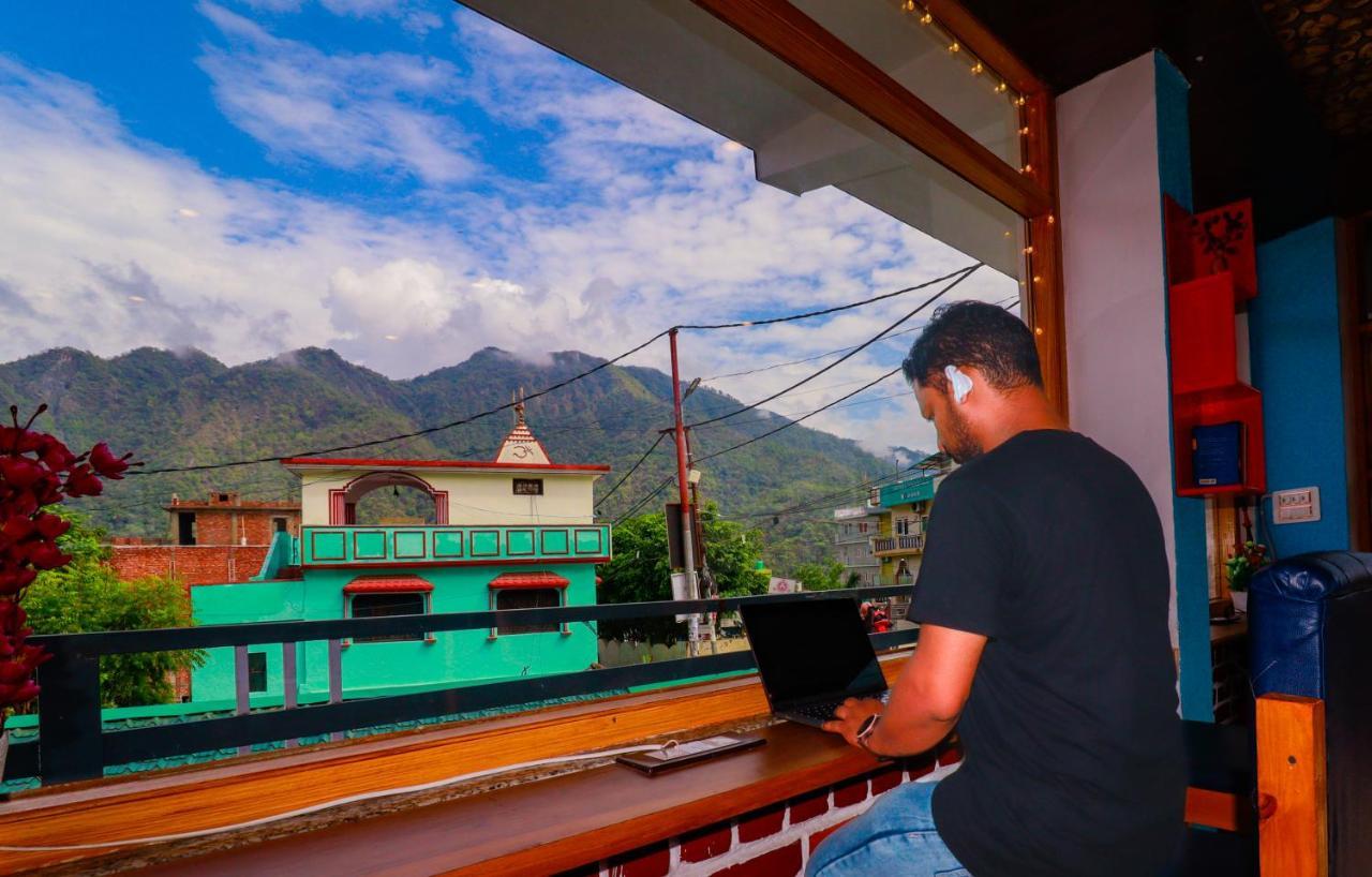 Manzil Hostel Rishikesh Exterior photo